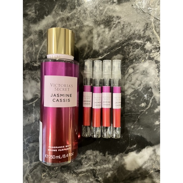 Victoria's secret jasmine cassis body mist