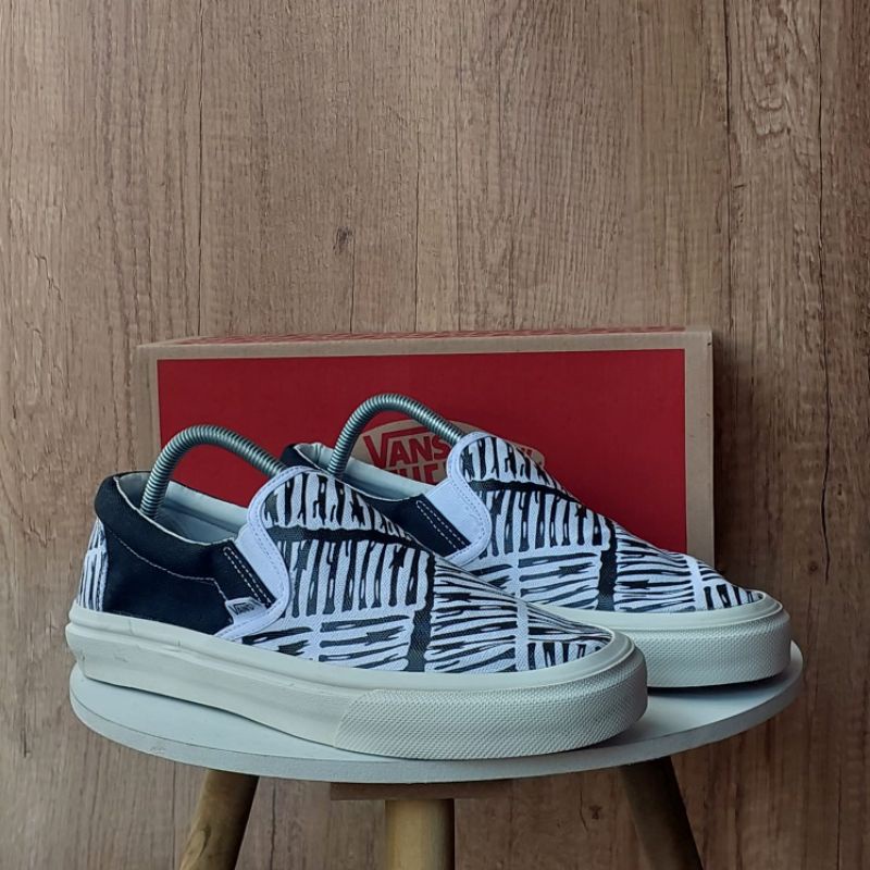 Sepatu V Slip on Marsmellow Premium high Quality wafle DT Grade ORI Made in China sepatu Pria Sneake