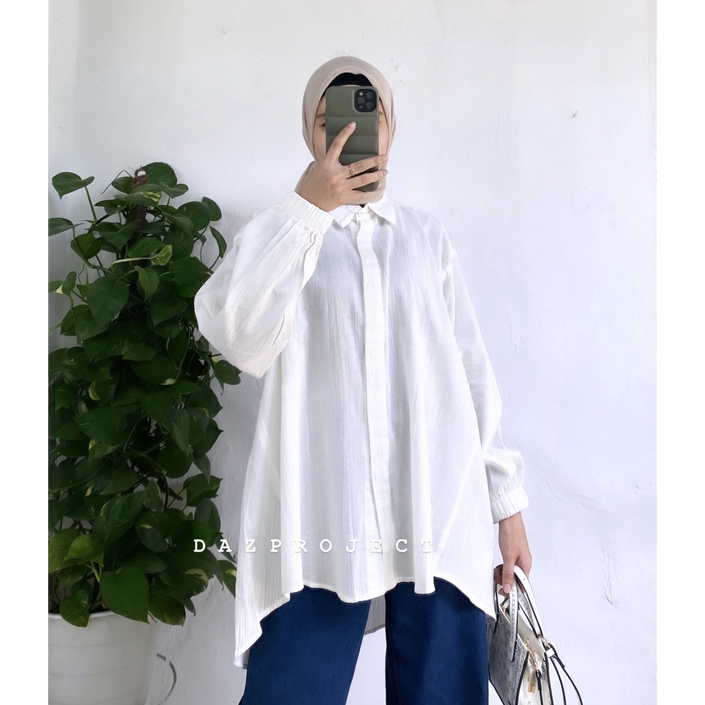 Chika Crincle Blouse Polos Kemeja Crincle Rami LD 130 by Dazproject