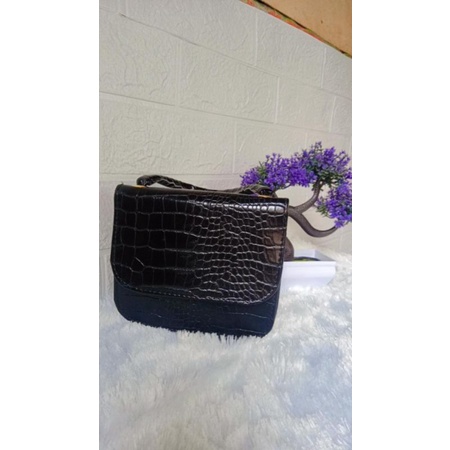 Miniso tas slempang Crossbody bag tas bahu tas wanita Hitam dan putih pola batu