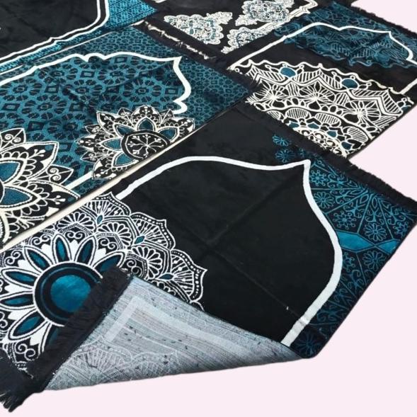 sejadah Turki timbul tebal/ sejadah premium - Hitam