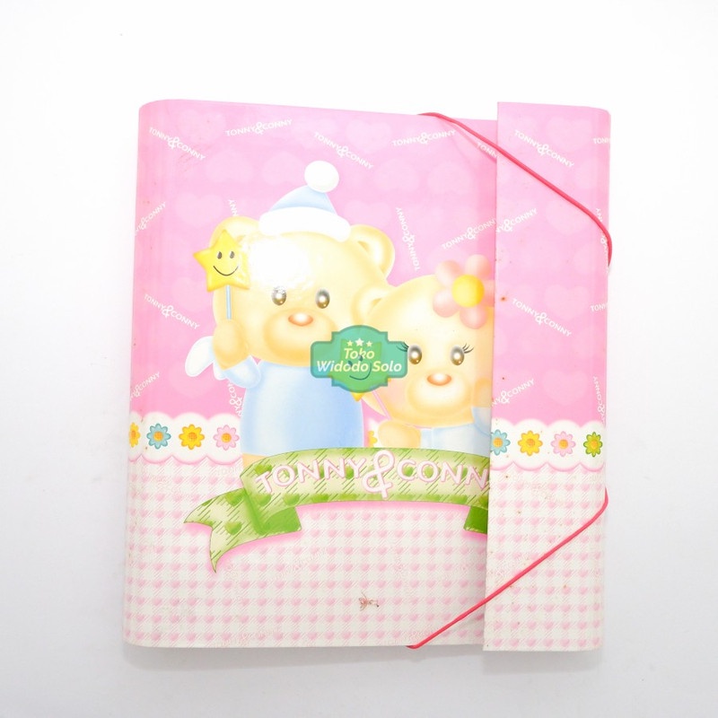

Penggaris Buku Tulis Tonny Conny A4 Stock Lama Obral