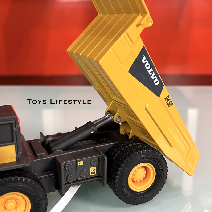 Mobil Truck Majorette Diecast Volvo Rigid Hauler Dump (BUNYI NYALA)