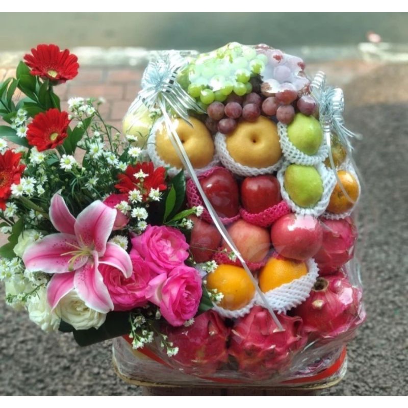 

Parcel Buah Custom Bunga Mix