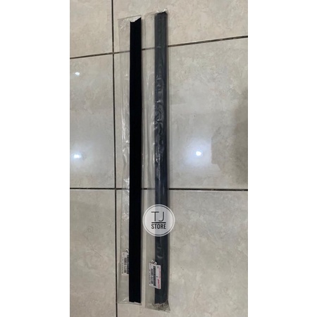 Pelipit Pintu Depan Bag Dalam, Alphard 2008-2014, ANH20