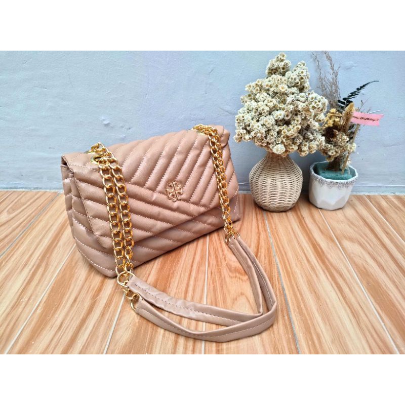 Tas lokal wanita rantai cantik dan simple