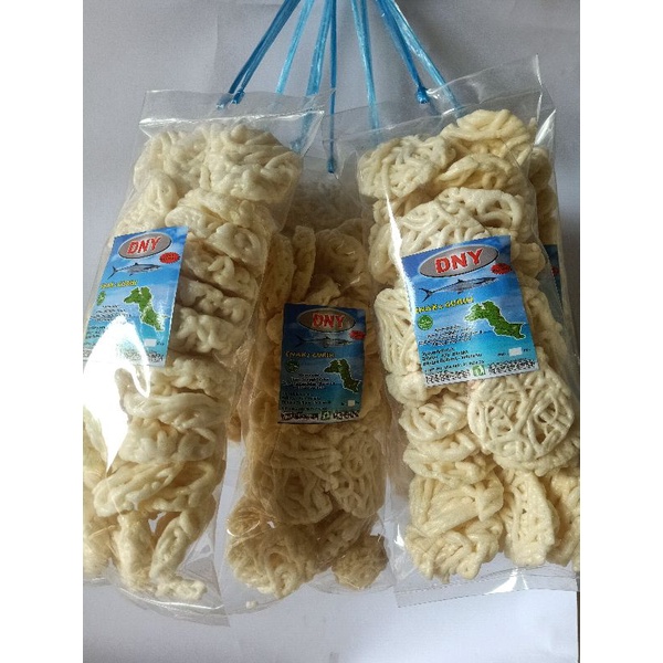 

Kerupuk kecil goreng ikan tenggiri Bangka(belinyu)