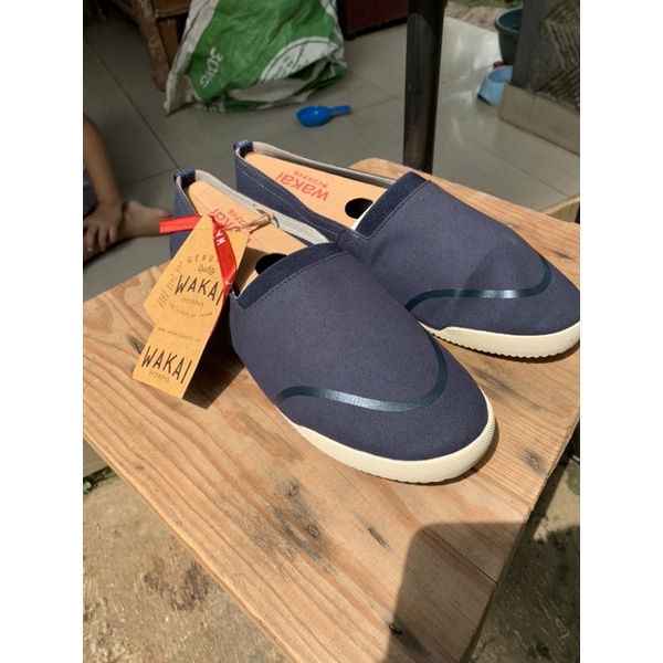 Wakai Ukiyo - Navy