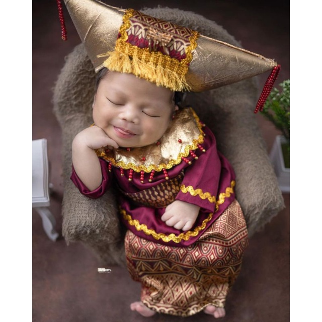 Jasa Edit foto bayi ala studio/Newborn