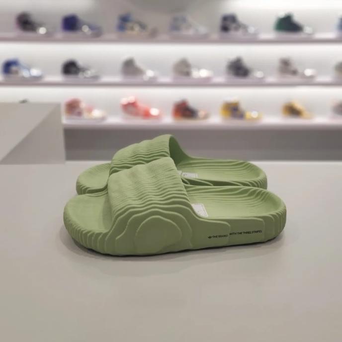 Adidas Adilette 22 Slides Magic Lime Original