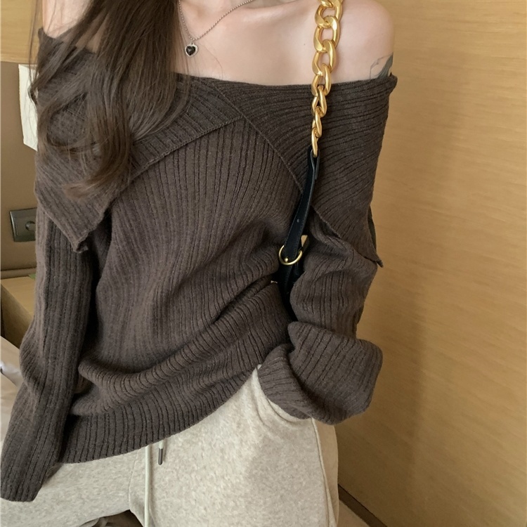 Suhao retro one-shoulder rajutan sweater wanita 2022 musim gugur dan musim dingin versi Korea baru longgar bagian dalam desain sweater lengan panjang top