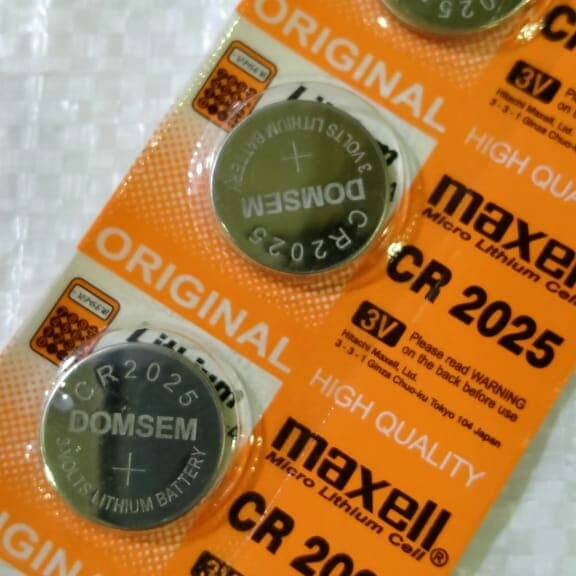 Battery Kancing Baterai Batre Maxell Lithium Cr 2025 Cr2025 Kalkulator Baterei Jam Tangan Satuan Coin