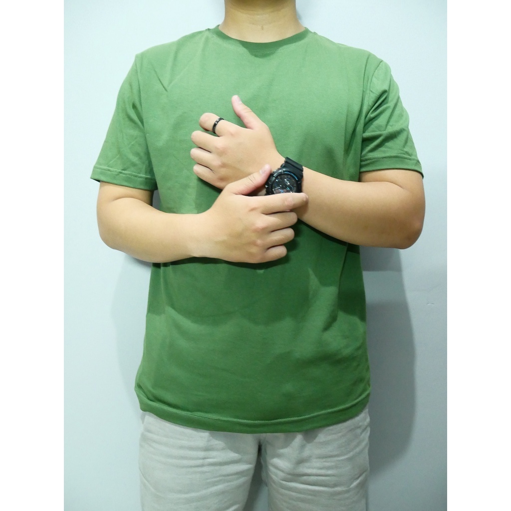 KAOS POLOS WARNA HIJAU ARMY LENGAN PENDEK COTTON COMBED 30S