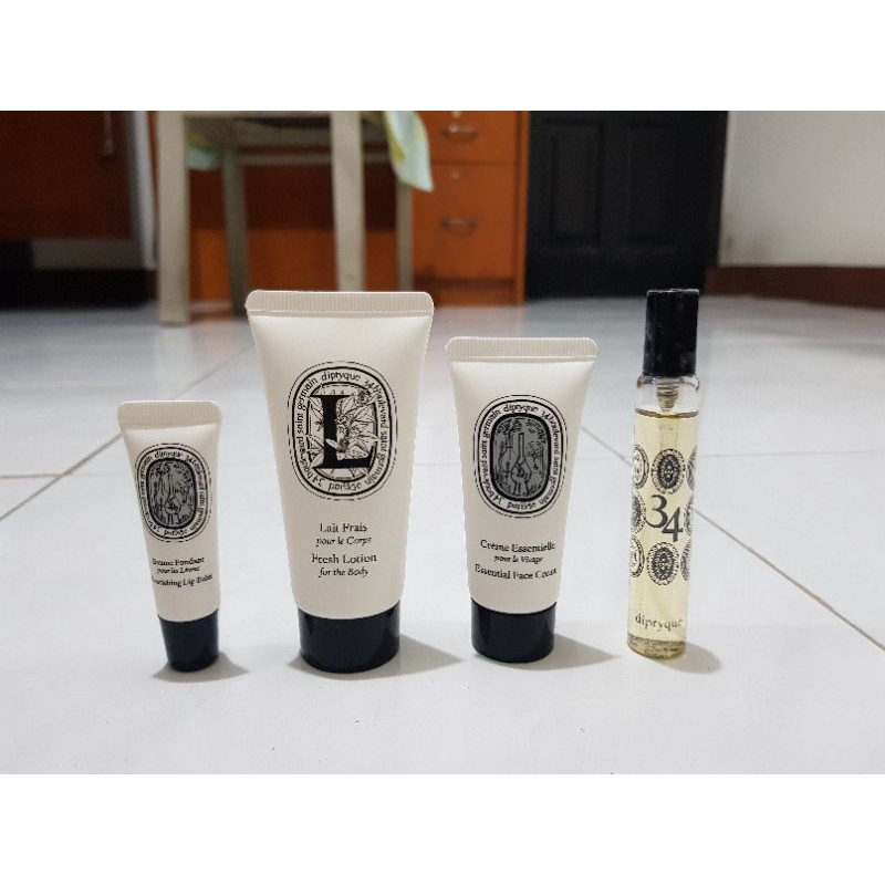 [NO POUCH] DIPTYQUE 34 BOULEVARD SAINT GERMAIN AMENITY TRAVEL SET