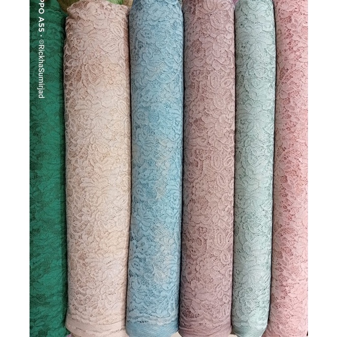 KAIN KEBAYA RENDA BORDIR