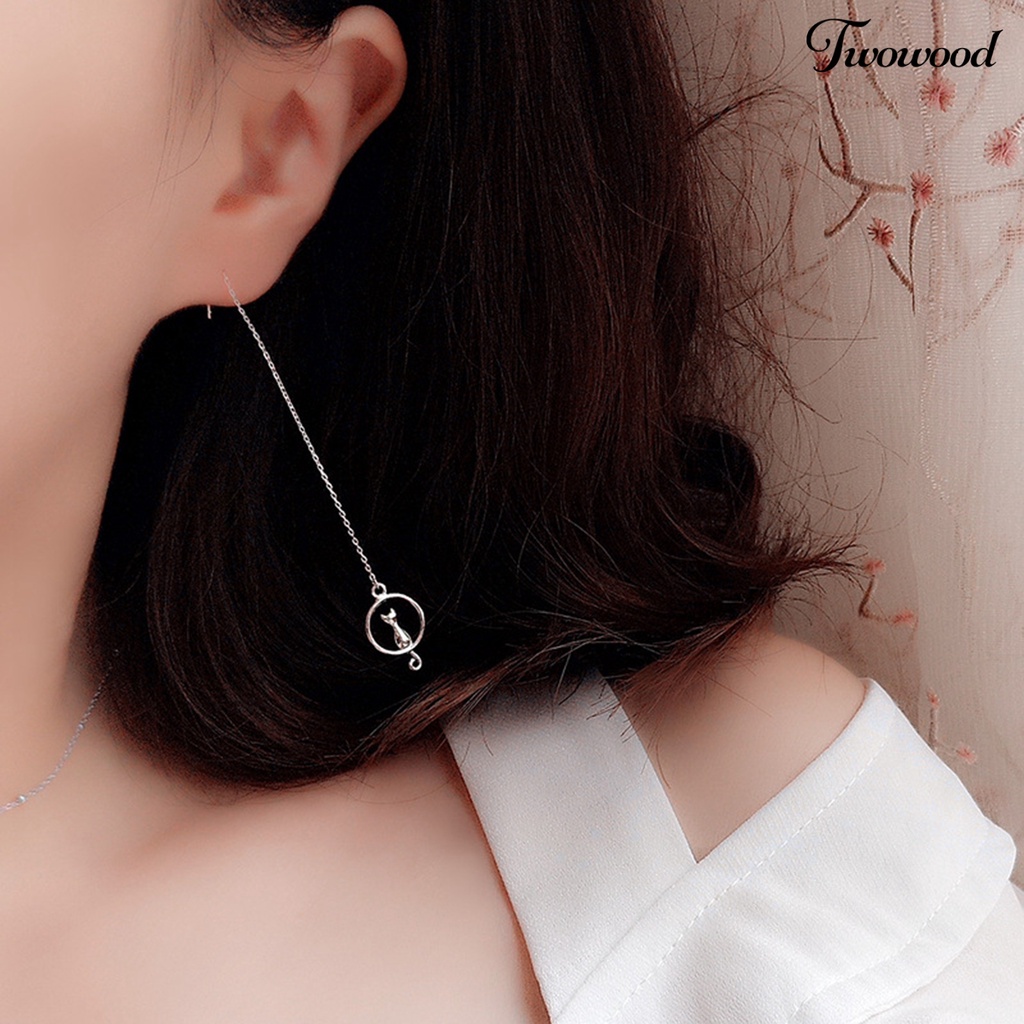 1 Pasang Anting Linear Bentuk Bulan Hewan Model Hollow Untuk Pernikahan