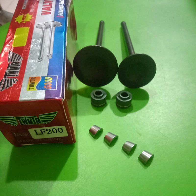 KLEP SET/KLEP PAYUNG/VALVE 200CC SPAREPART MOTOR RODA TIGA.VIAR KAISAR NOZOMI