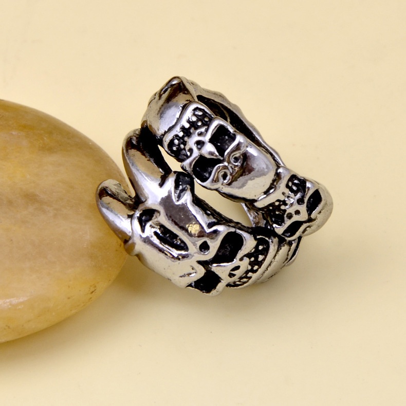 Cincin Jari Telunjuk Desain Tengkorak Cakar Gaya Punk Retro Korea Untuk Pria Dan Wanita