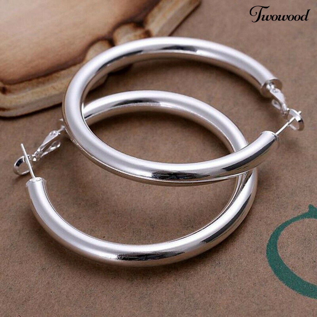 Anting Hoop Bahan Stainless Warna Solid Gaya Vintage Untuk Wanita