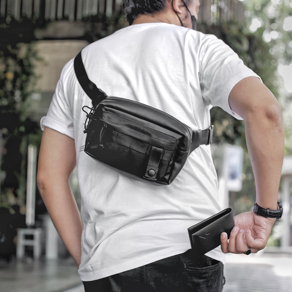 Sidekick Project DELUSION - Waist bag pria - tas bahu pria - tas selempang - dompet pria - tactical - tech wear