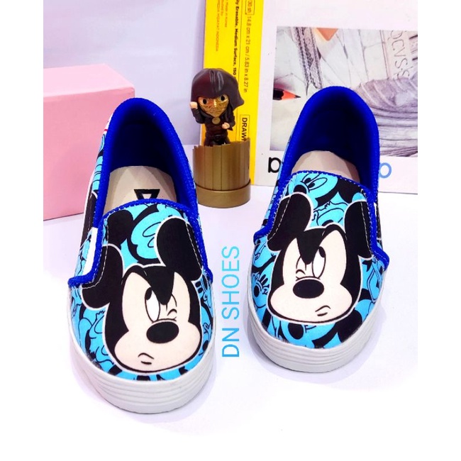 Sepatu Anak Laki-Laki dan perempuan Karakter Kepala MM Biru