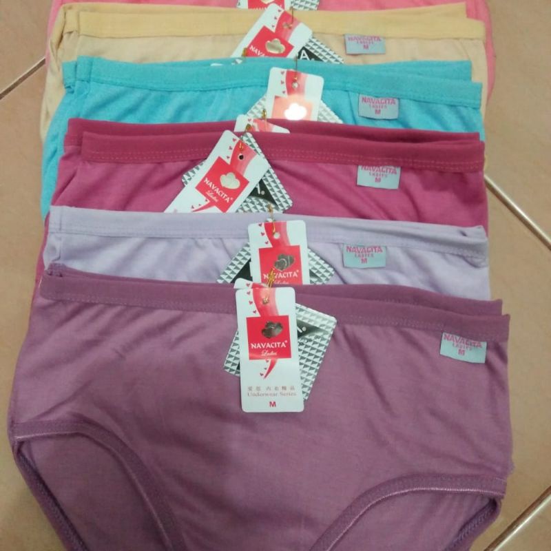 CD WANITA  NAVACITA POLOS