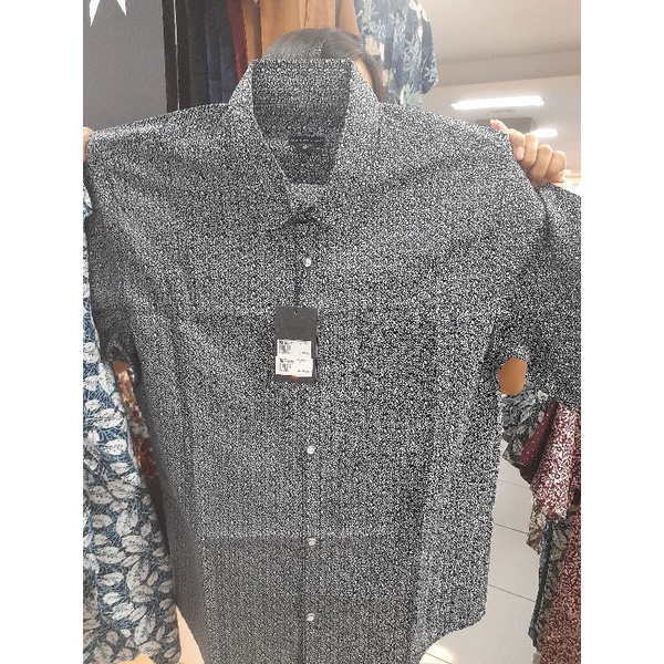 VIALI MILANO :- Kemeja lengan pendek koleksi ramayana ciplaz depok