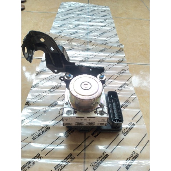 MODUL ABS TOYOTA F2 NO 44540 - V5010 ORI