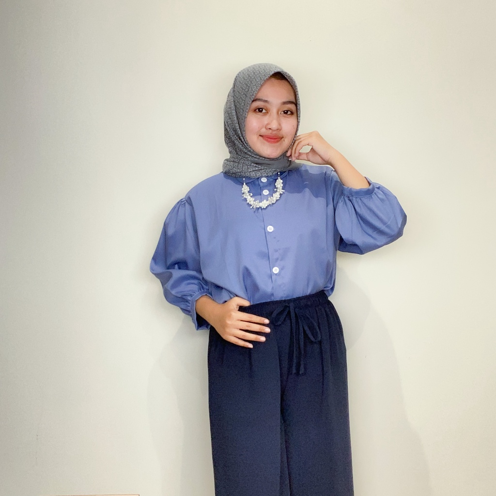 ELZE BLOUSE POLOS SHAKILLA - ATASAN WANITA NEW