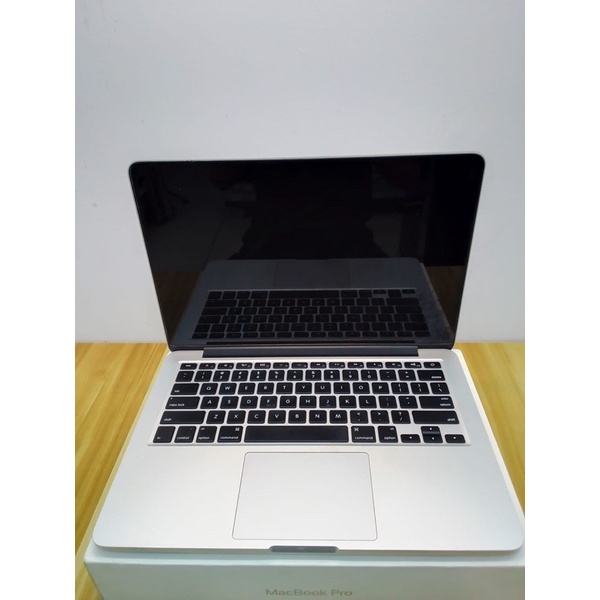 Macbook Pro Retina 2015 13inc i5/8Gb/256Gb