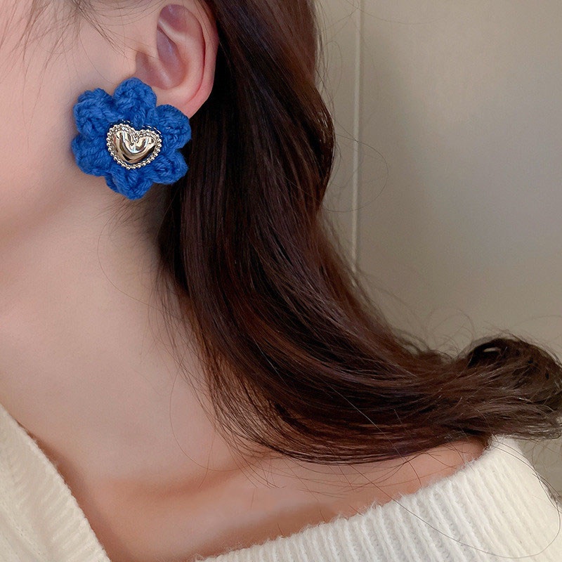 Anting Berlian Imitasi Bentuk Bunga Gaya Retro Eropa Amerika