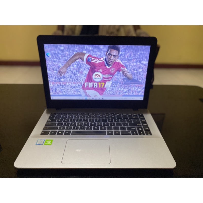 Asus A442UF Intel Core i5-8250U Dual VGA Nvidia 130MX