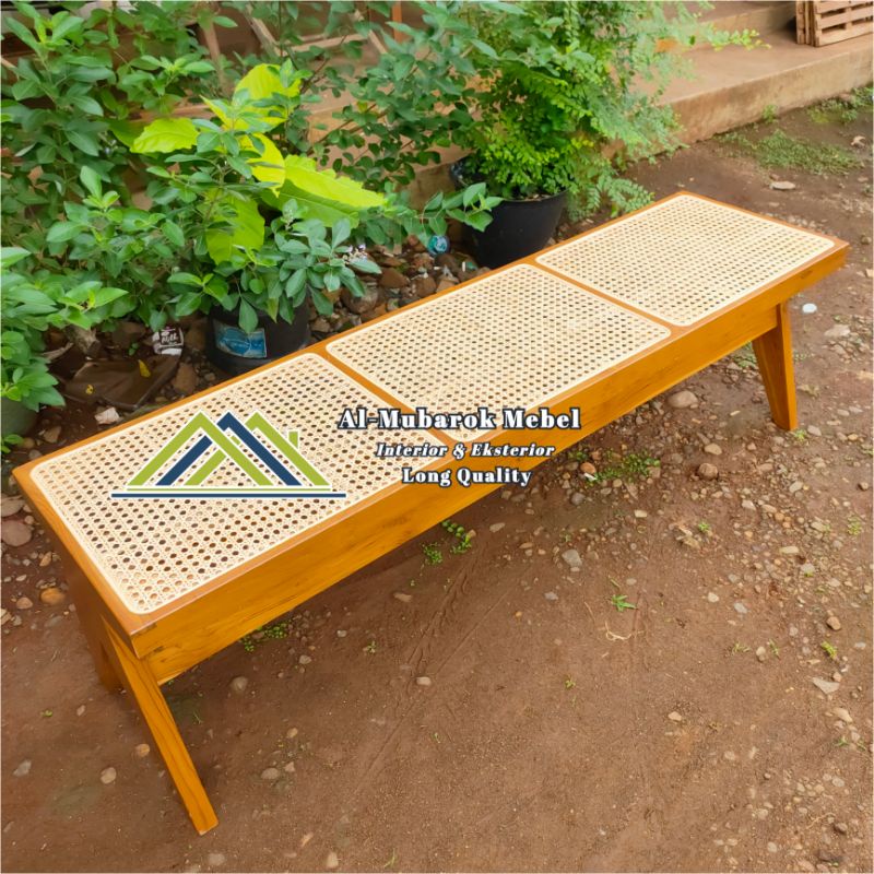 Bangku Cafe Panjang Dudukan Rotan Jati // Bangku Kayu Jati Dengan Anyaman Rotan // Bangku Santai Mod