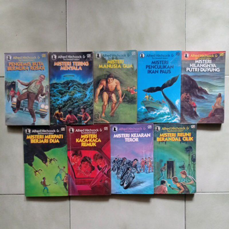 Novel.Bekas Robert Arthur (Alfred Hitchcock & Trio Detektif)