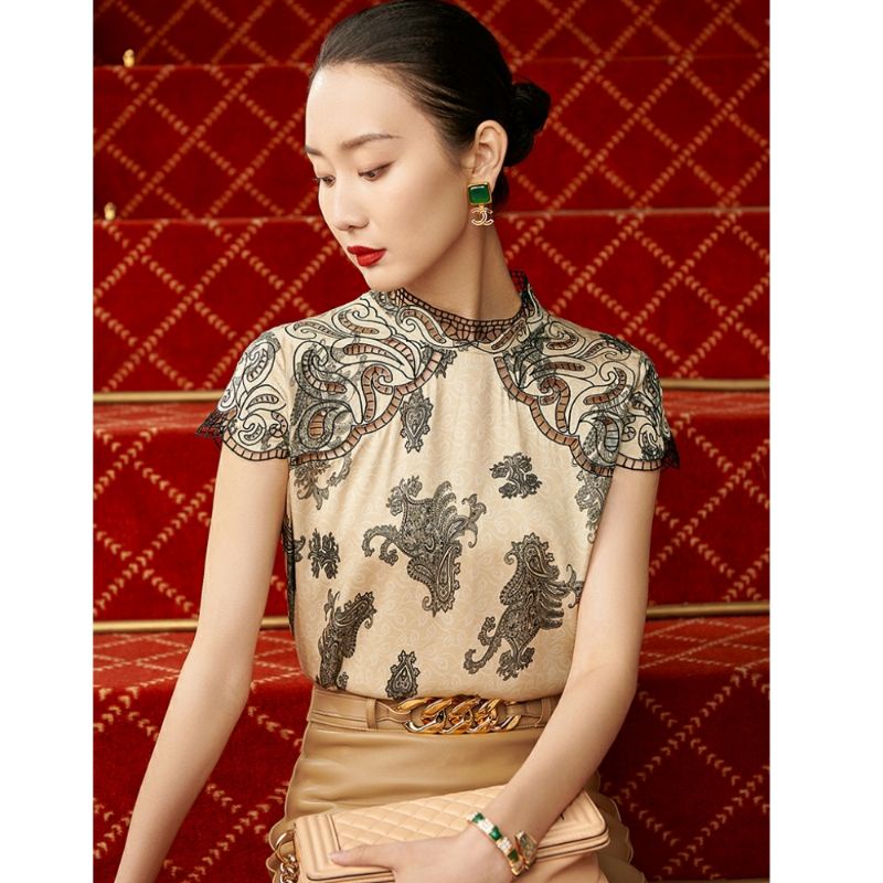 MDLV ~ 0171# CNY Bellavina Embroidered Top Shanghai Import