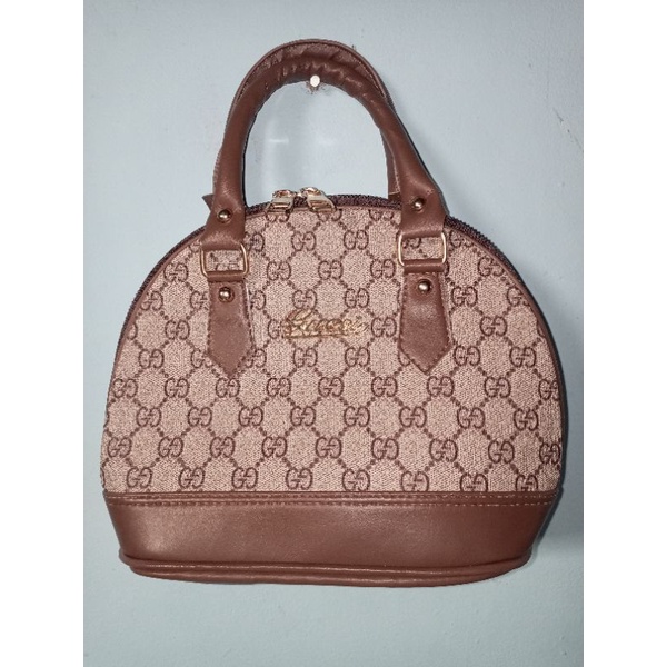 Tas Alma Gucci size 27cm Medium