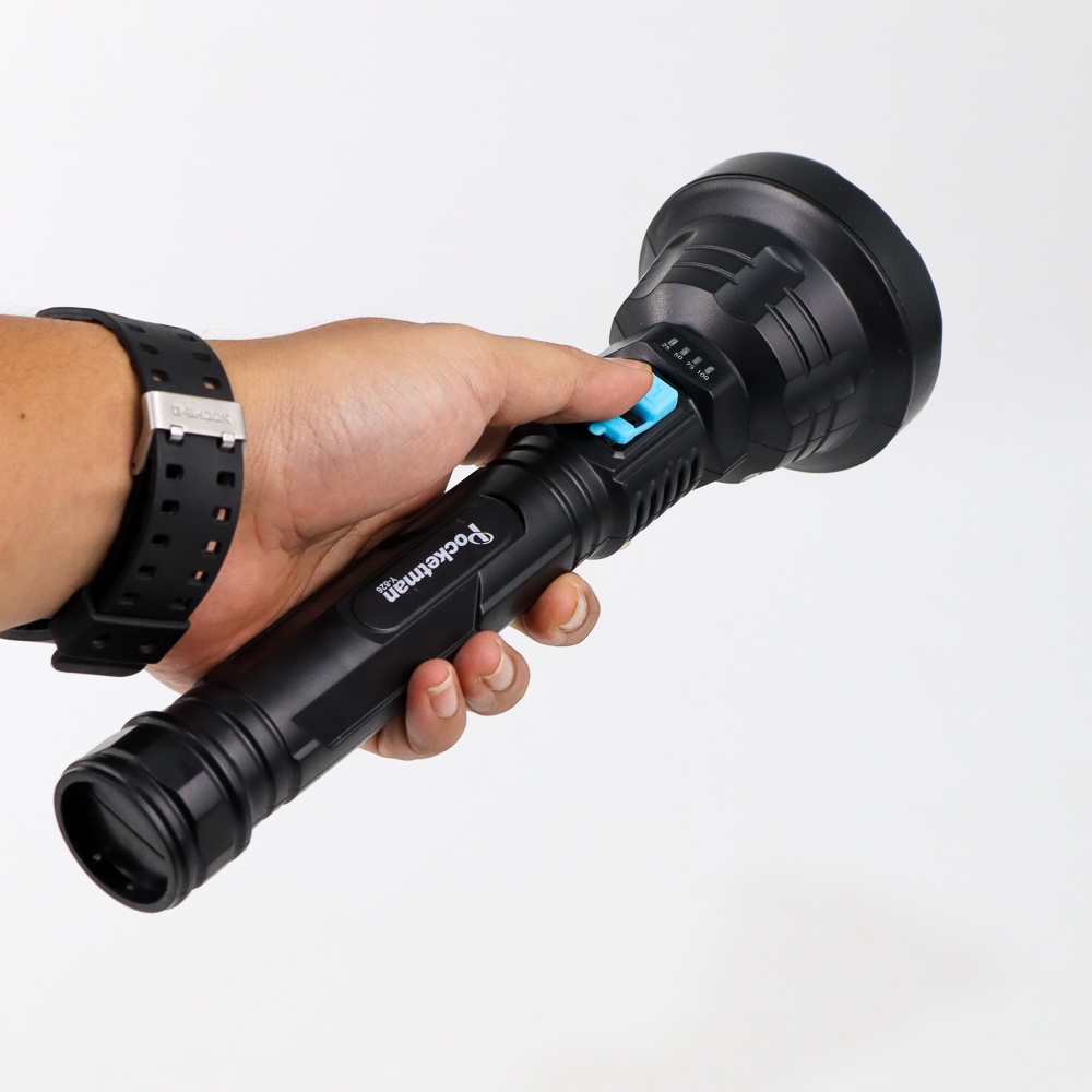 Pocketman Senter LED Flashlight Waterproof USB Rechargeable Cree XPE 500 Lumens - Y-826