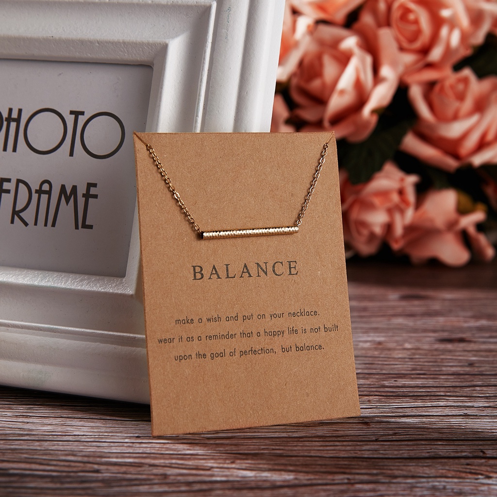 Kalung balance beam Bahan alloy Warna Emas
