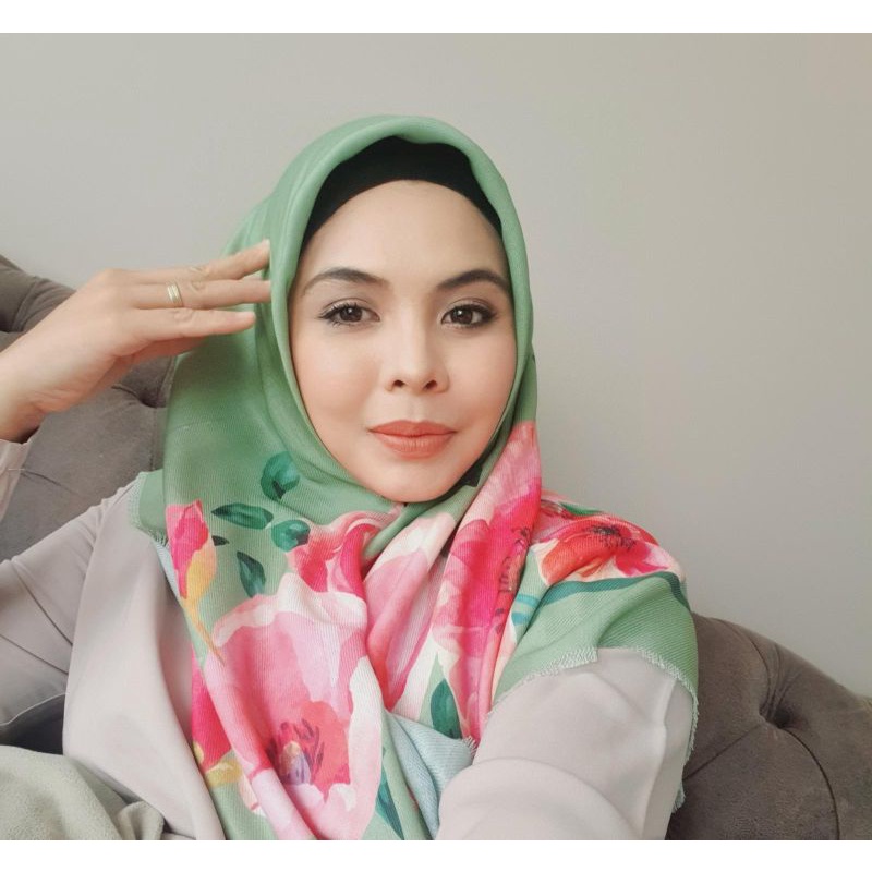 Hijab segiempat feyza inci jumbo motif original iran