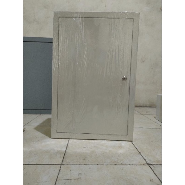 BOX PANEL LISTRIK 60 X 40 X 20