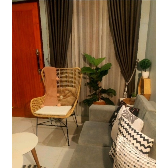 Kursi Teras Rotan Kursi Santai di Teras Kaki Besi