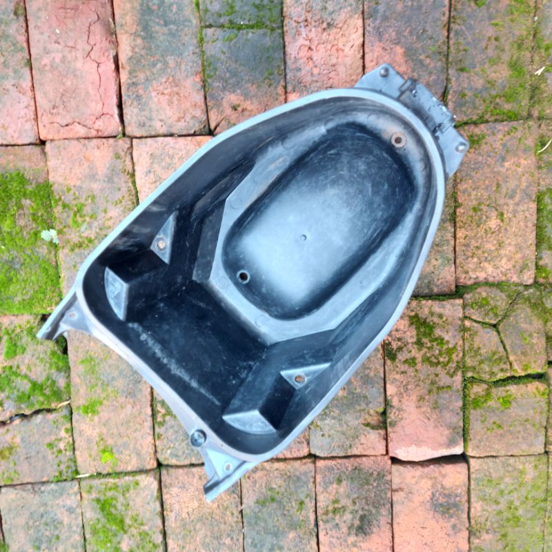 BOX BAGASI VARIO 125 VARIO 150 ORIGINAL