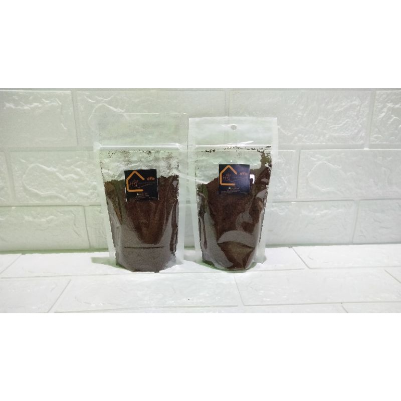 

Kopi Robusta /Kopi Kemasan Standing Pouch