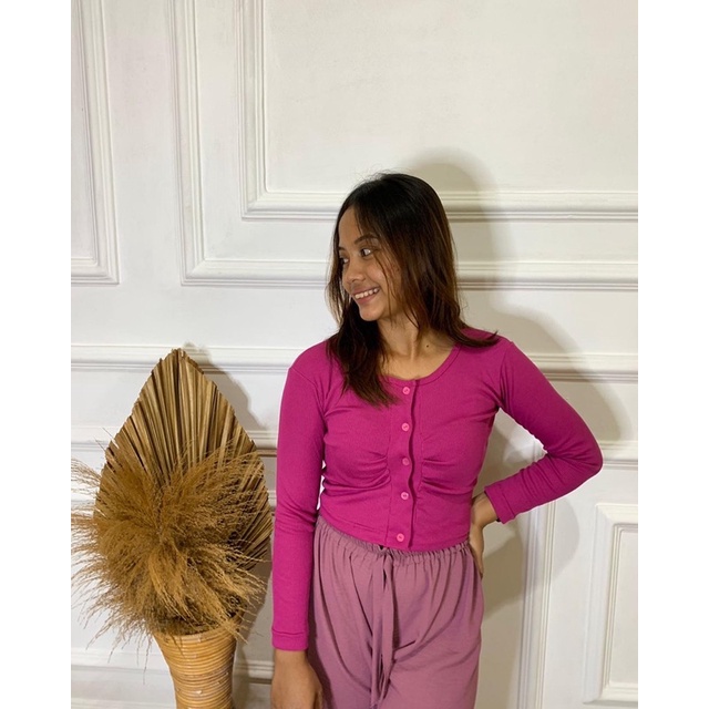 TOP KANCING KERUT RIB