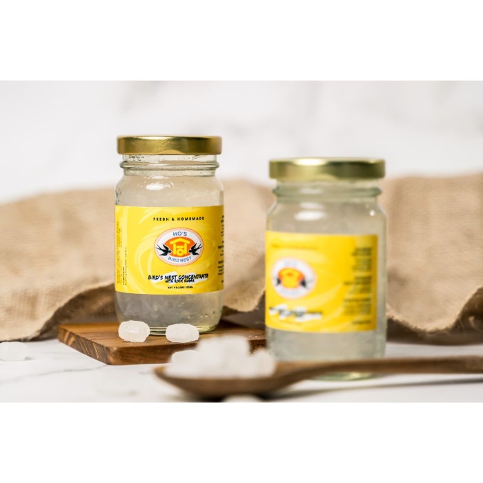 

MINUMAN SARANG BURUNG WALET DENGAN GINSENG / GOJI BERRY / GULA BATU