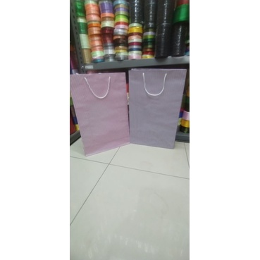 

Paper bag xl salur hitam garis terlaris dan murah isi 12 pcs