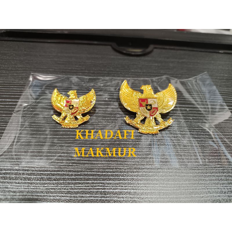 Bros pin garuda peci Paskibra belakang peniti