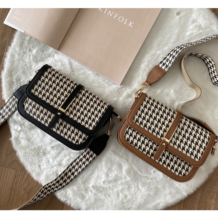 T0P PALOMINO NINETTE SLINGBAG BLACK NICE