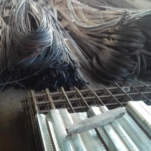 Besi Beton Polos 10mm SNI