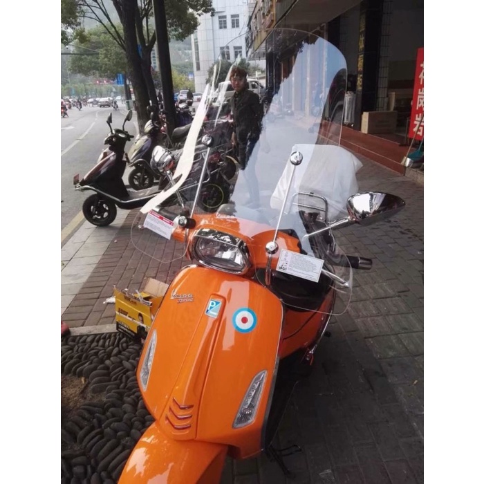 Part Windshield Kaca Depan Vespa Piaggio Sprint 150